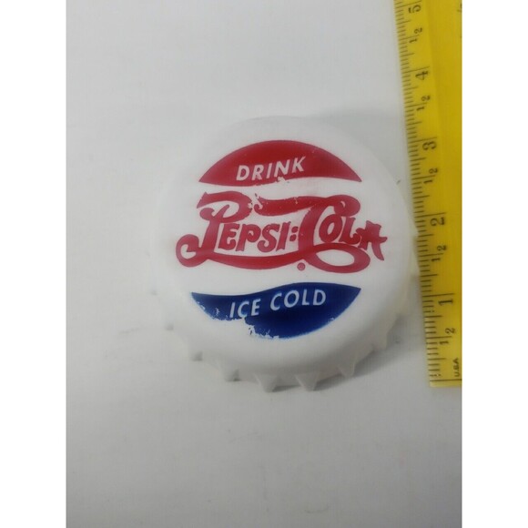 Vintage Munchkin Pepsi Cola Soda Pop Bottle Cap Lunchbox Ice Pack 1996 Vintage - Picture 1 of 12
